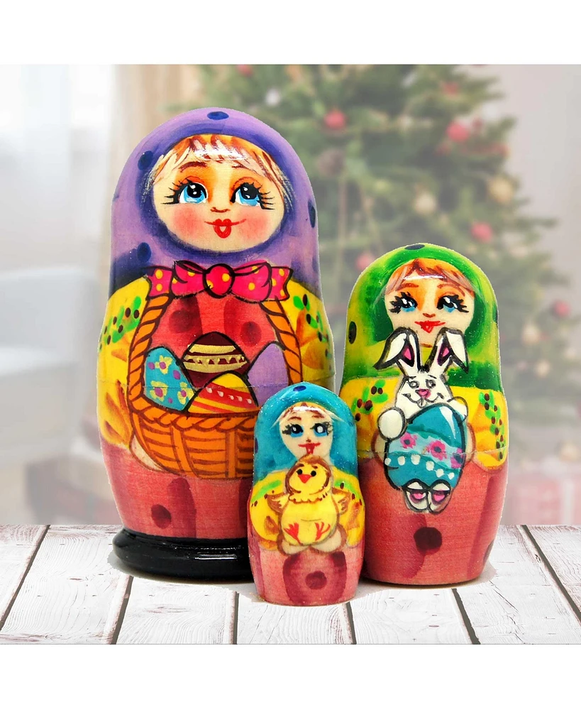 G.DeBrekht Basket Matreshka Holiday Nesting Hand-Painted Doll, Set of 3