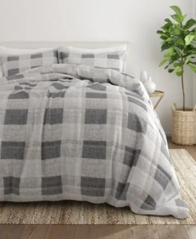 Ienjoy Home Home Collection Premium Ultra Soft Gingham Comforter