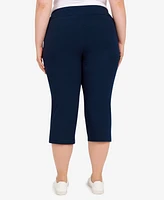 Plus Essentials Solid Pull-On Capri Pants with Detailed Split Hem