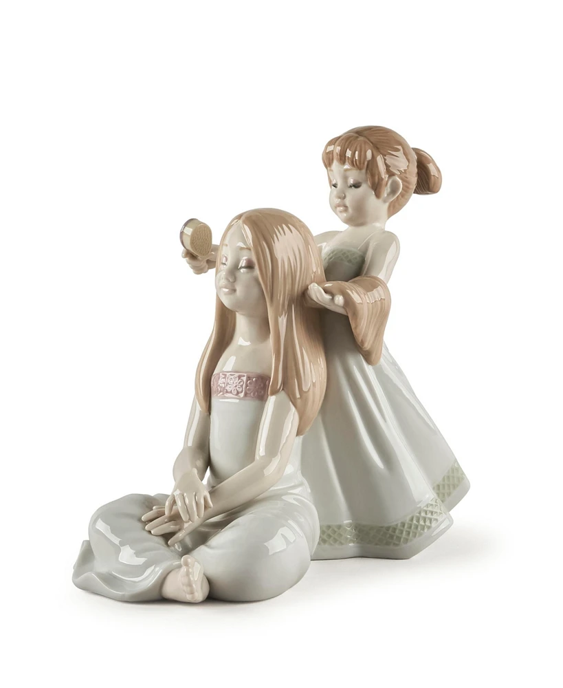 Lladro Combing Your Hair