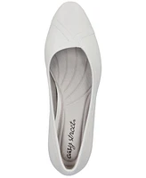 Easy Street Women's Myrtle Almond Toe Pumps