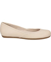 Easy Street Women's Tamar Ballet Flats