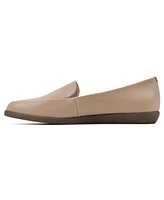 Cliffs by White Mountain Women's Mint Loafers Shoe