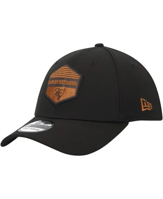 Men's New Era Black Tampa Bay Buccaneers Gulch 39THIRTY Flex Hat