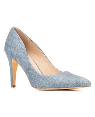 Women's Mona Pump - Wide Width