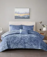 Intelligent Design Felicia Velvet Comforter Set Collection