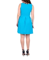 24seven Comfort Apparel Women's Sleeveless Knee Pleated Pocket Dress