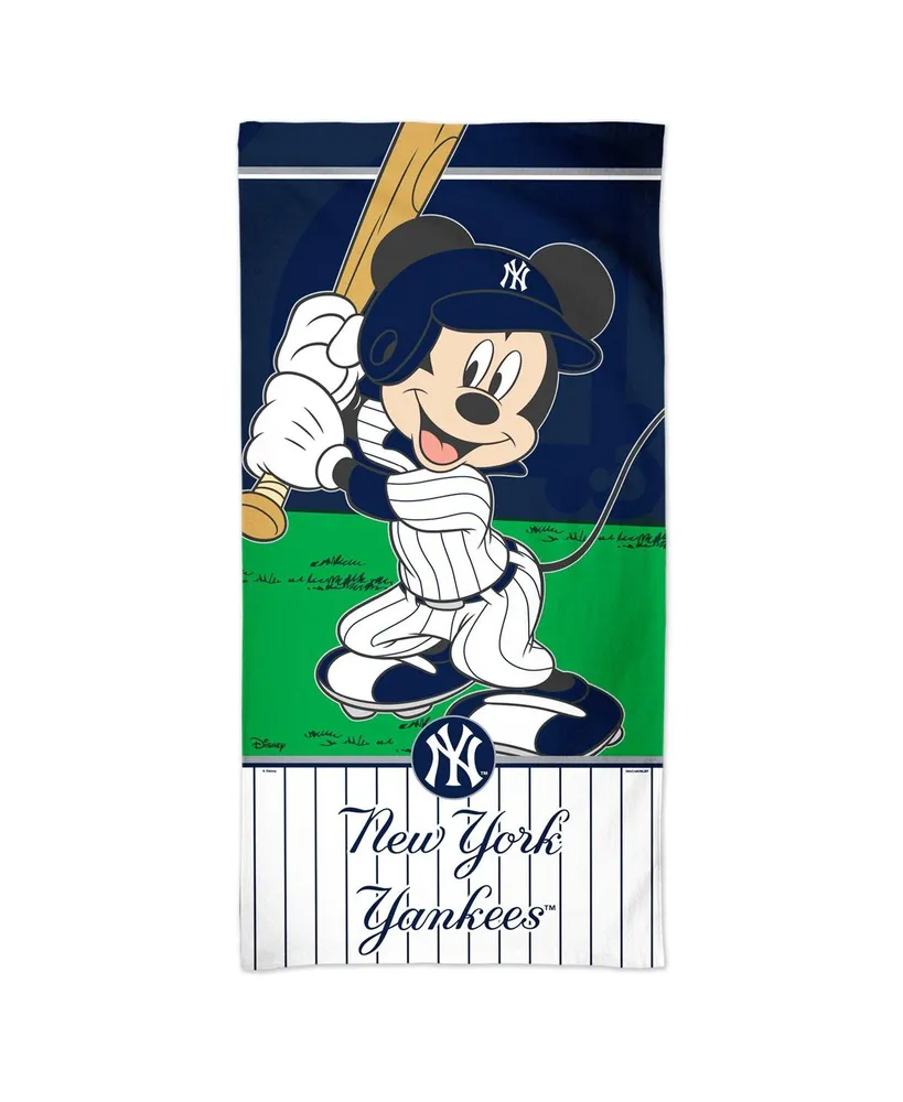 Wincraft New York Yankees 30'' x 60'' Disney Spectra Beach Towel