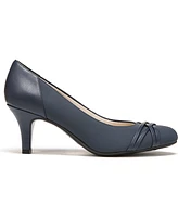 LifeStride Pascal Pumps