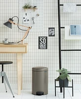 New Icon Step on Trash Can, 3.2 Gallon