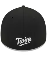 Men's New Era Black Minnesota Twins Logo 39THIRTY Flex Hat