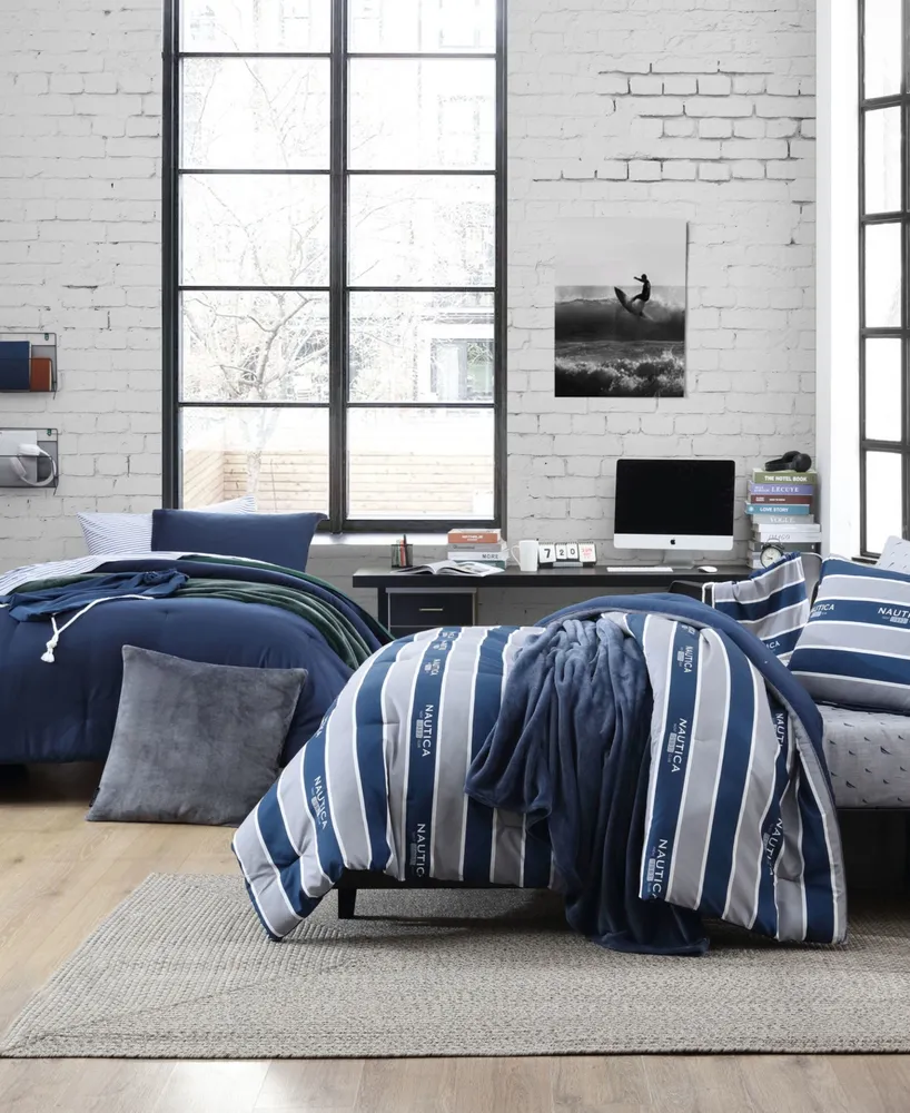 Nautica Thorton Lake Reversible Piece Comforter Set