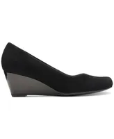 Clarks Collection Women's Flores Tulip Wedge Pumps