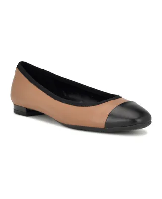 Nine West Women's Ollin 9X9 Slip-On Square Toe Dress Flats