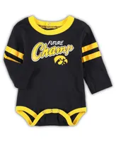Newborn and Infant Boys Girls Black, Gold Iowa Hawkeyes Little Kicker Long Sleeve Bodysuit Sweatpants Set