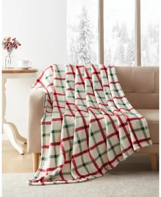 Kate Aurora Holiday Classics Christmas Plaid Oversized & Ultra Plush Accent Throw Blanket