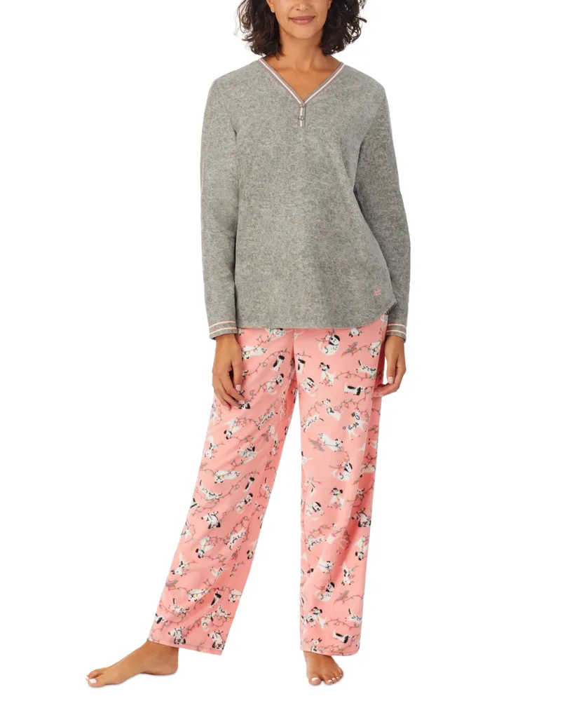 Cuddl Duds Women's 2-Pc. Fleece Long-Sleeve Printed Pajamas Set