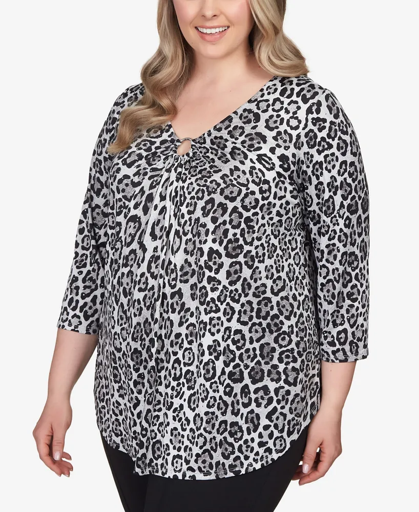 Ruby Rd. Plus Size Cheetah O-Ring Dew Drop Accent Top