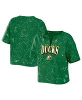 Women's Wear by Erin Andrews Green Oregon Ducks Bleach Wash Splatter Cropped Notch Neck T-shirt