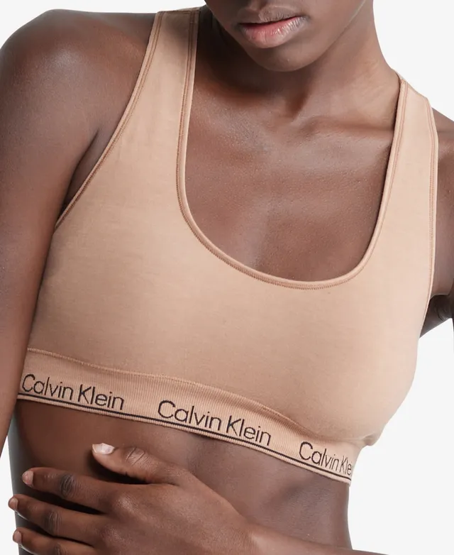 Calvin Klein Women's Lightly Lined Plunge Bra in Sandalwood Calvin