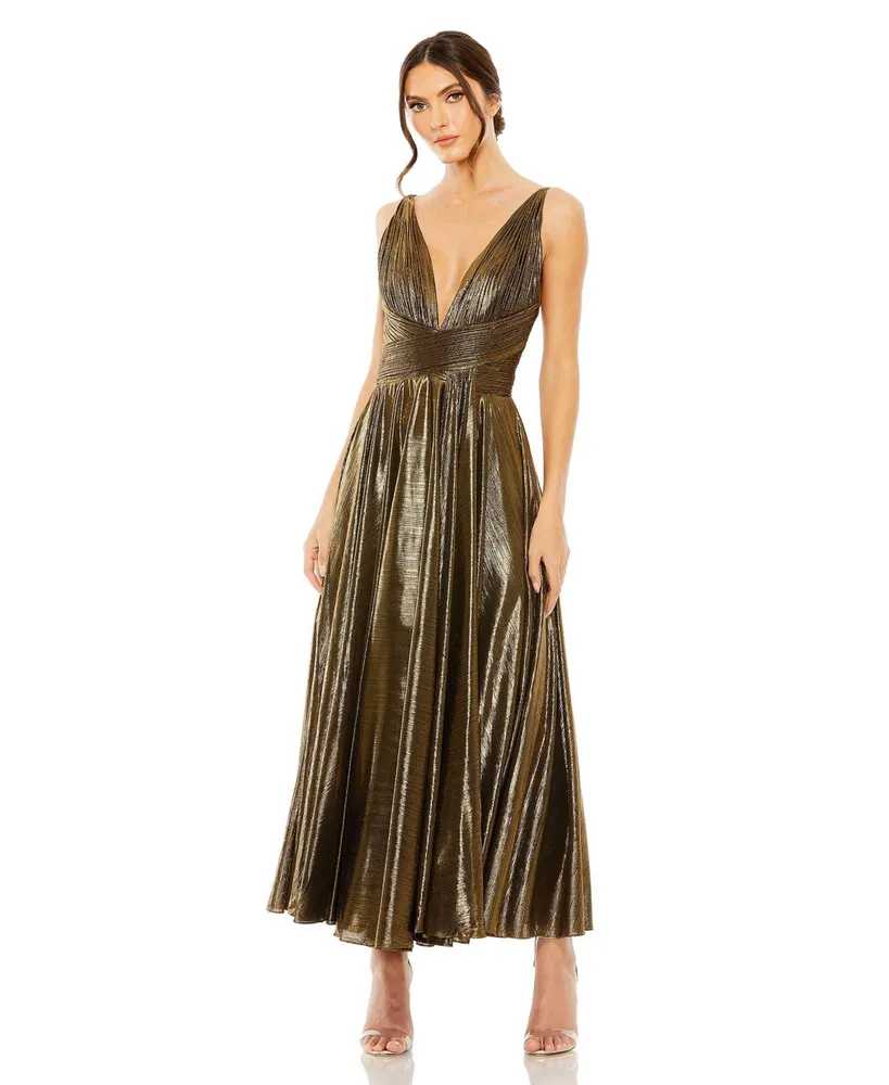 Women's Ieena Sleeveless V Neck Pleated Top Metallic Gown