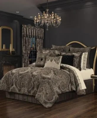 J Queen New York Cipriana Comforter Sets