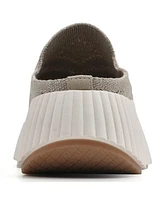 White Mountain Women's Dystant Slip On Platform Sneakers