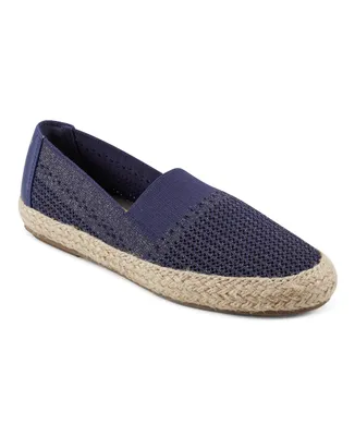 Easy Spirit Women's Hassie Slip-On Round Toe Casual Espadrilles