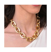 Sohi Women's Gold Metallic Chainlink Necklace