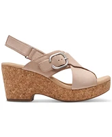 Clarks Women's Giselle Dove Wedge Sandals