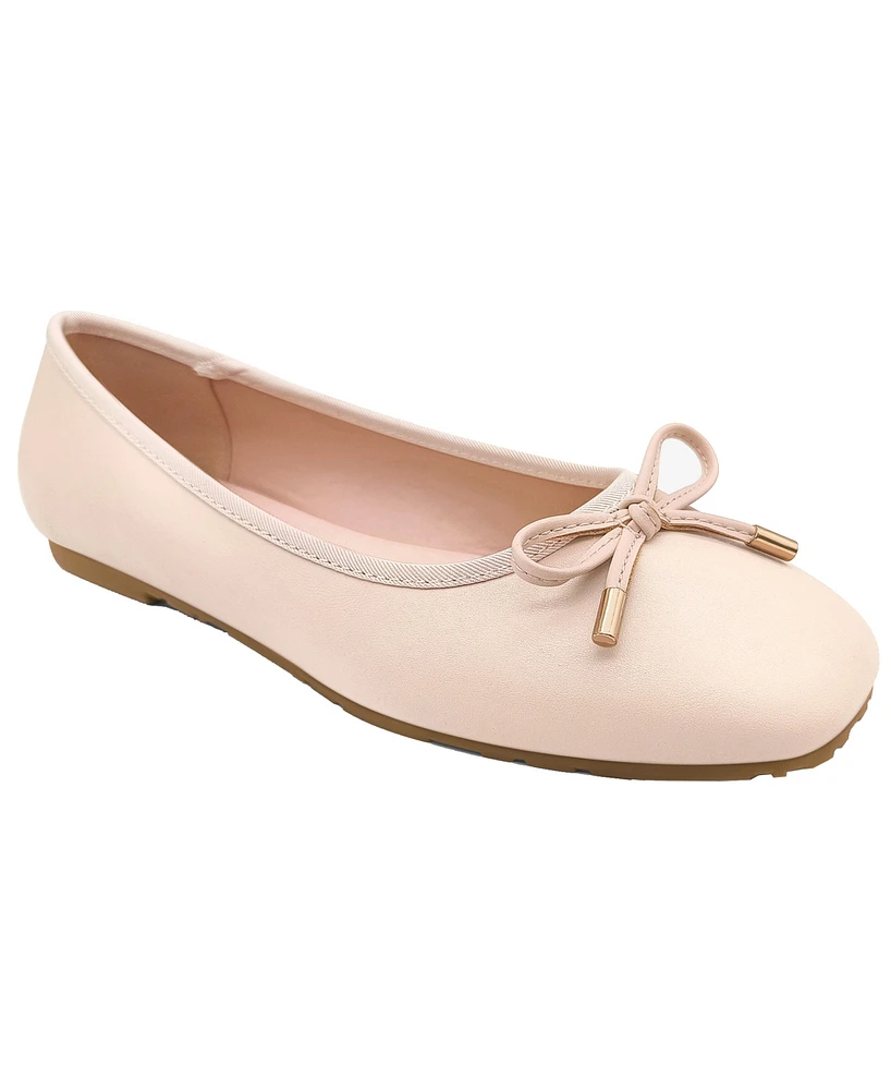 Kenneth Cole Reaction Women's Elstree Square Toe Ballet Flats