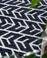 Sabrina Soto Outdoor SSO003 7' x 10' Area Rug