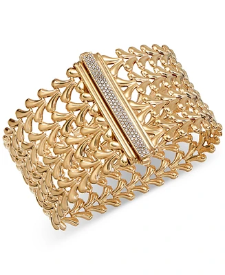 Diamond Pave Clasp Wide Fancy Link Bracelet (5/8 ct. t.w.) in 14k Gold-Plated Sterling Silver - Gold