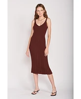 Willa V-Neck Ribbed Midi Dress