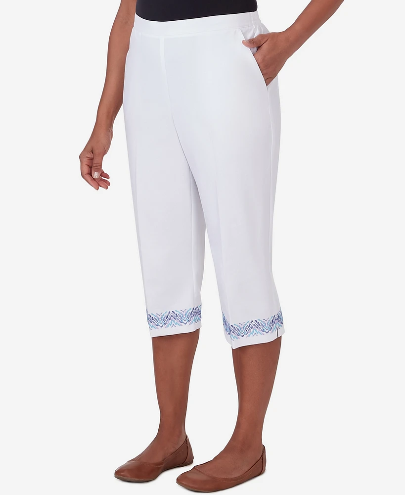 Alfred Dunner Petite Summer Breeze Pull-On Border Cuff Capri Pants