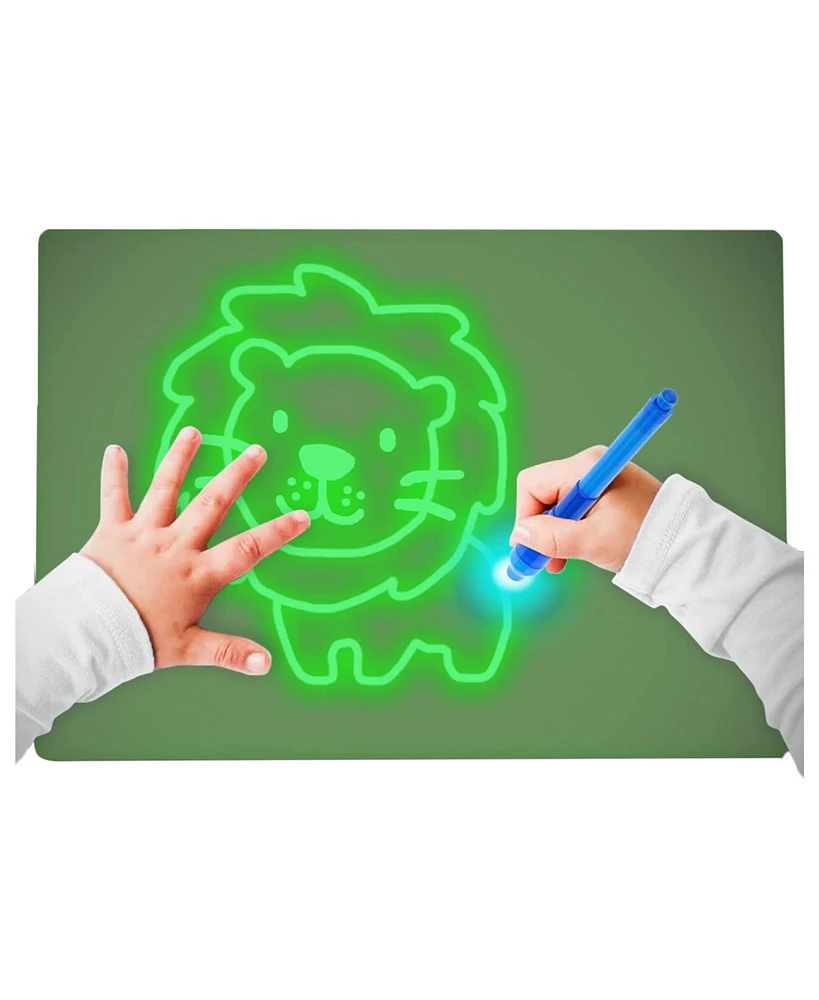 Fun Magnetic Drawing Board Glow in Dark with Light