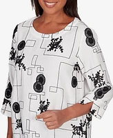 Alfred Dunner Petite Opposites Attract Black White Geometric Top