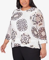 Alfred Dunner Plus Opposites Attract Medallion Textured Top