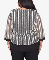 Alfred Dunner Plus Size Opposites Attract Striped Texture Top with Necklace