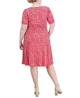 Jessica Howard Plus Printed Ruched-Sleeve Dress