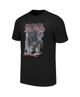 Mad Engine Unisex Black Star Wars Classic Group Shot T-Shirt