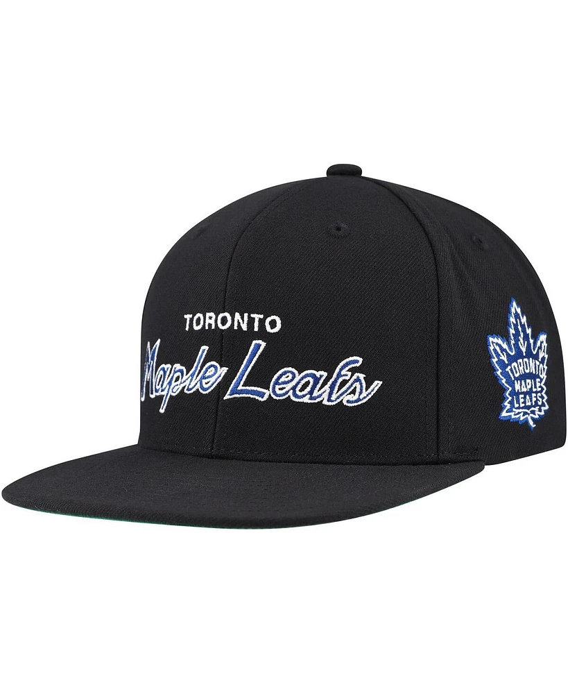 Mitchell Ness Men's Black Toronto Maple Leafs Core Team Script 2.0 Snapback Hat