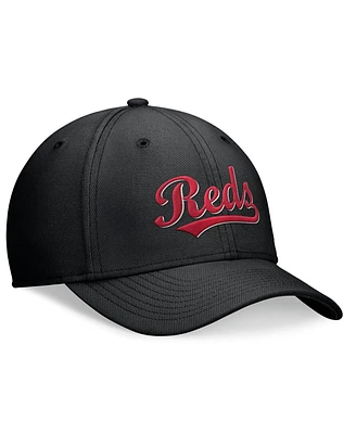 Nike Men's Cincinnati Reds Evergreen Performance Flex Hat