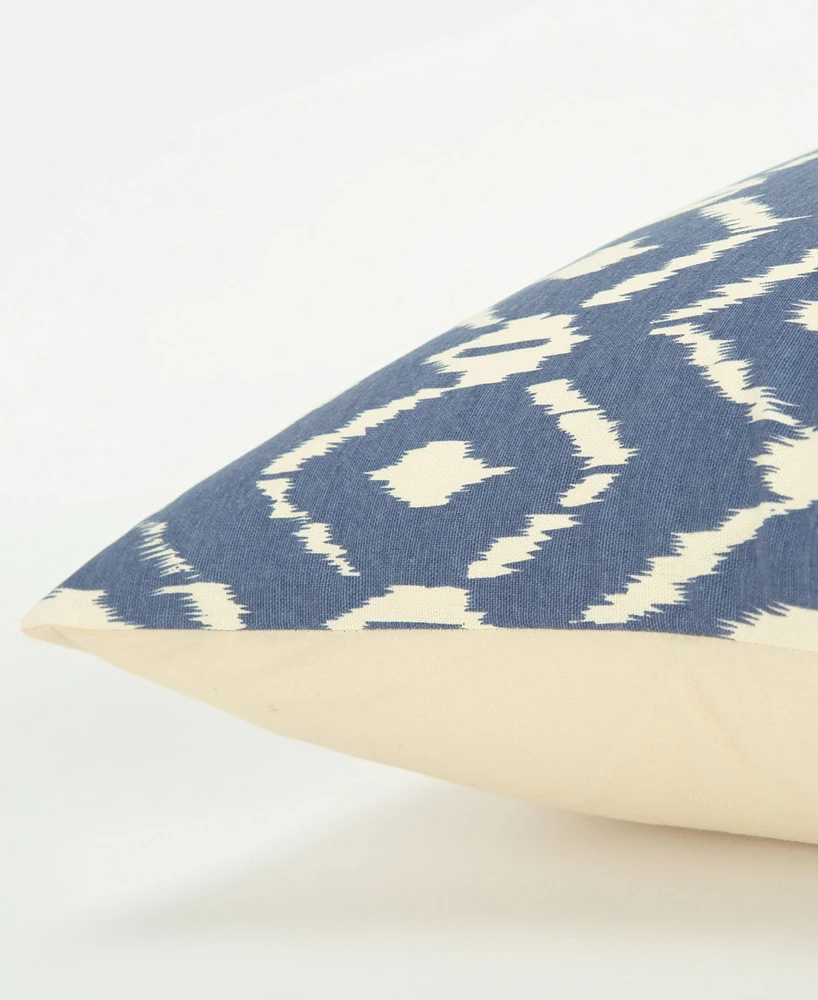 Rizzy Home Ikat Polyester Filled Decorative Pillow
