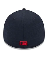 New Era Men's Navy Atlanta Braves 2024 Clubhouse 39THIRTY Flex Fit Hat