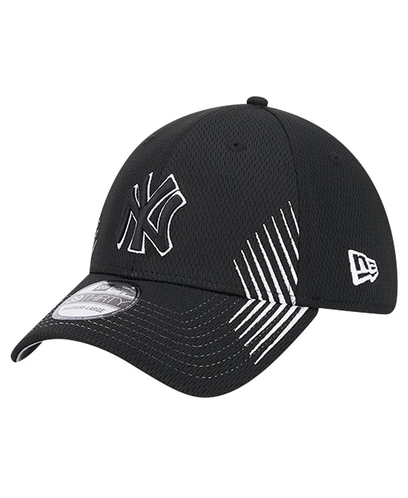 New Era Men's Black York Yankees Active Dash Mark 39THIRTY Flex Hat