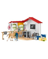 Schleich Farm World Veterinarian Practice With Pets Playset