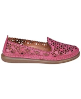 Cools 21 Women's Tumi Perforated Leather Flats