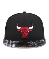 New Era Men's Black Chicago Bulls Coral Reef Visor 59FIFTY Fitted Hat