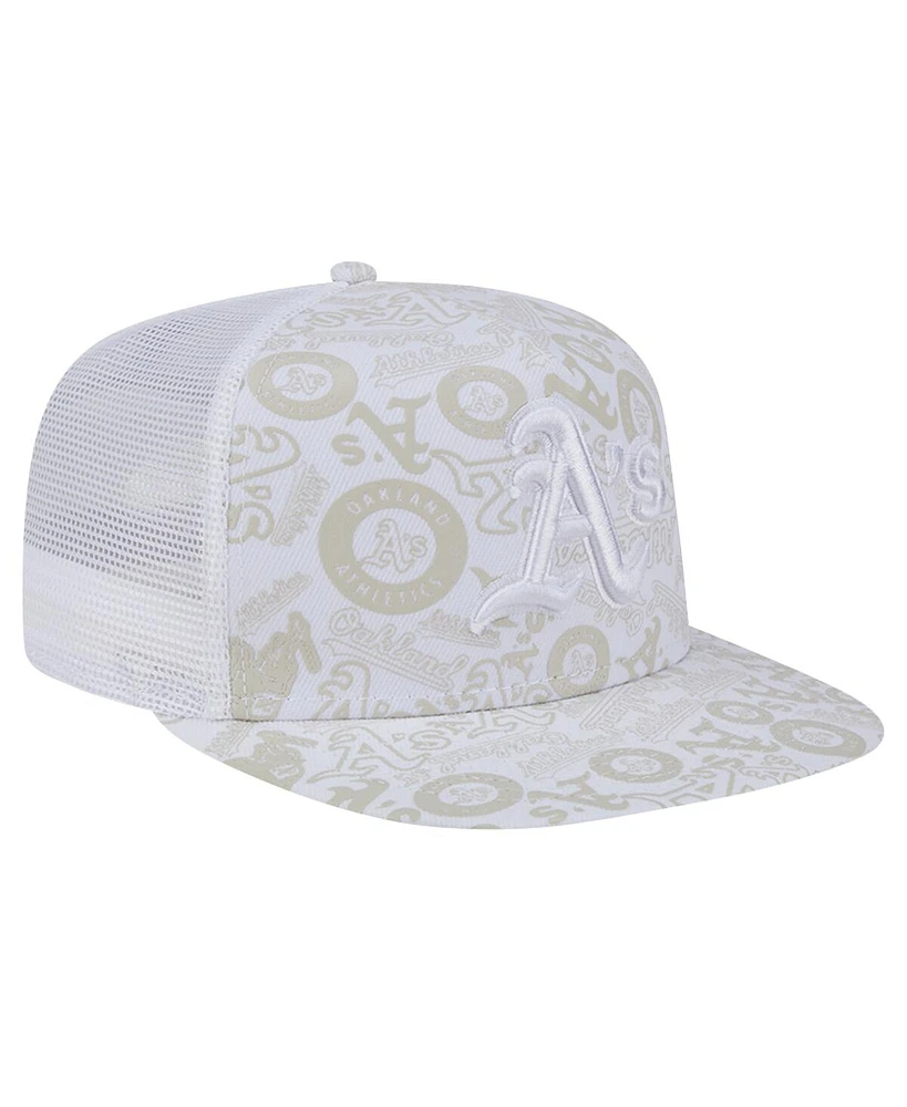 New Era Men's White Oakland Athletics Logo Dunes A-Frame Trucker 9FIFTY Snapback Hat